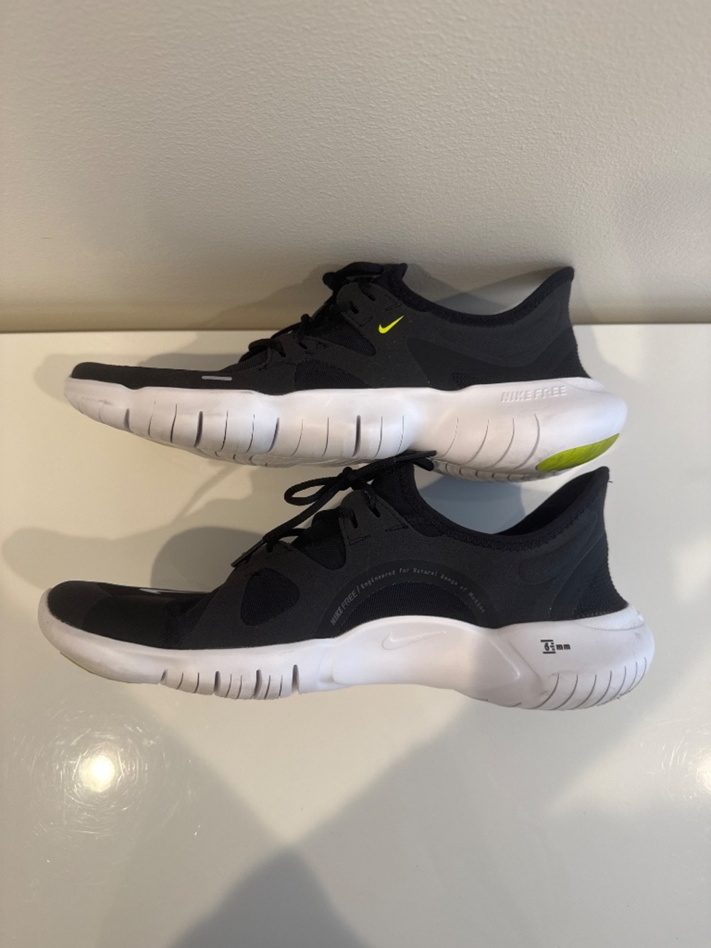 Men's Nike Free RN 5.0 Black 9.5 - Picture 4 of 8